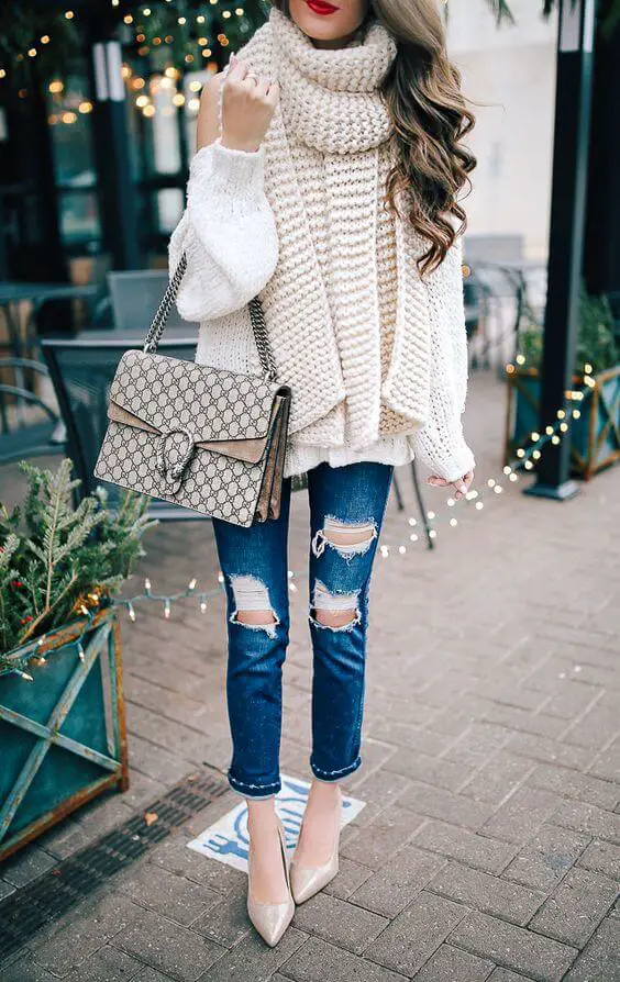 37 Casual Female Outfits Ideas to Rock Spontaneously