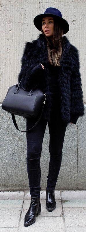 outfit with hat winter